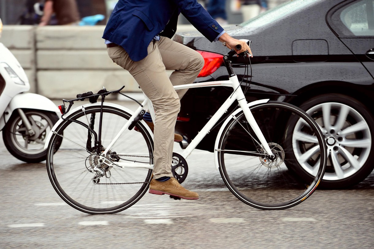 bike commuter