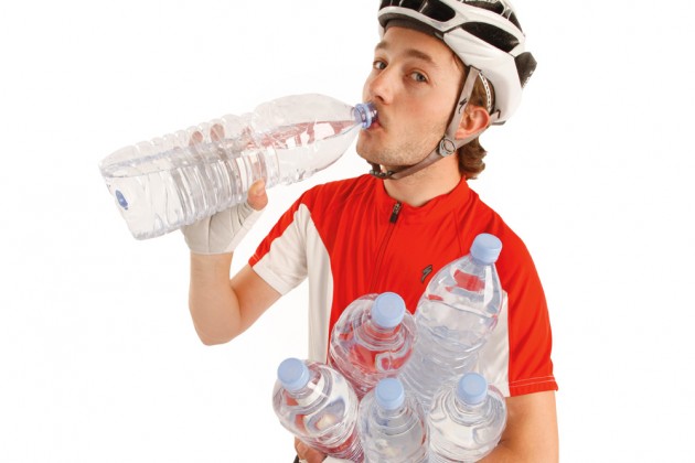 cyclist-water-bottles